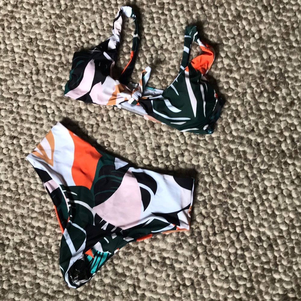 Monstera High-waist Bikini - Picture 1 of 3